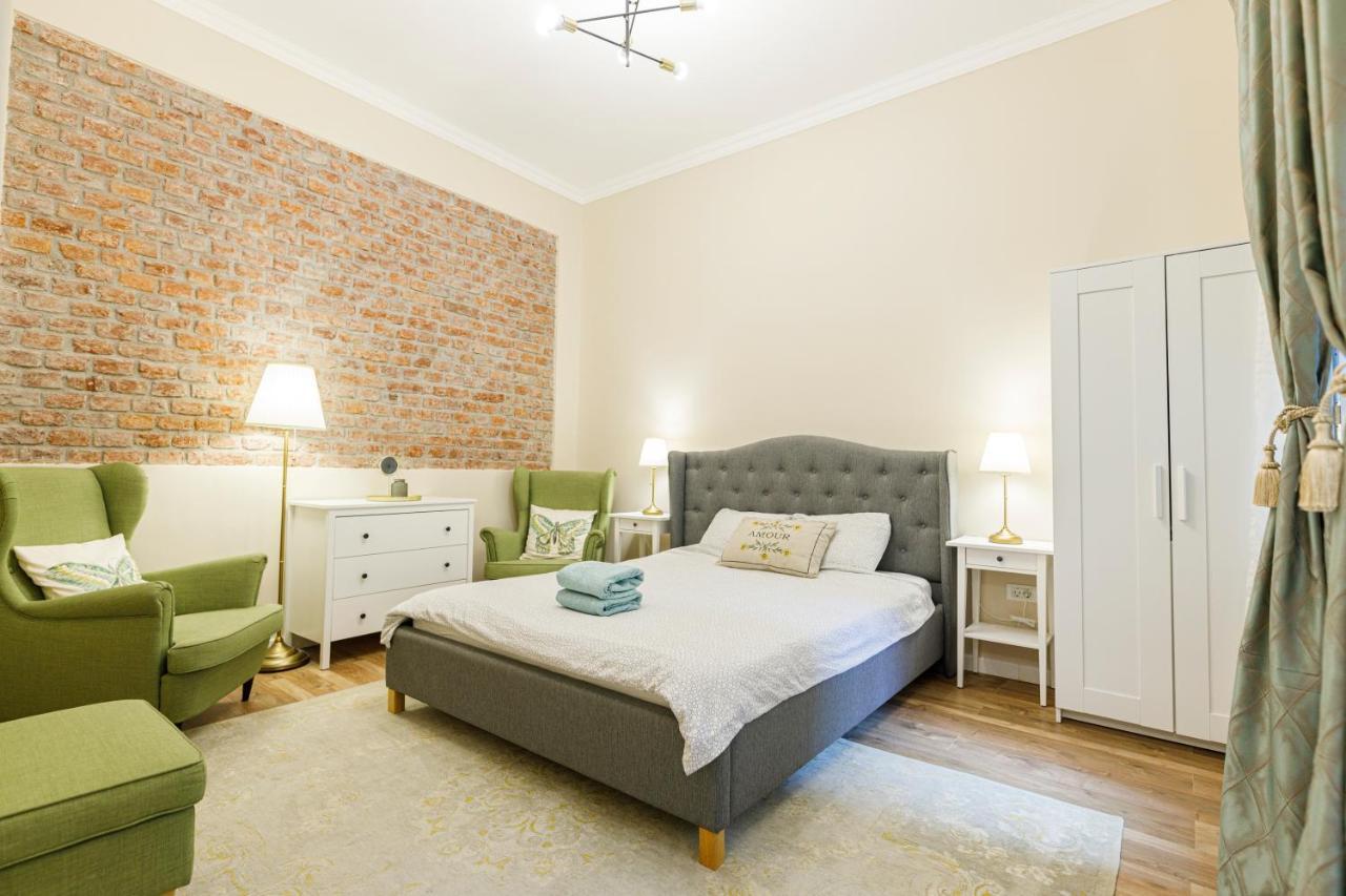 Apartment Beautiful In Heart Of Historical Center Timişoara